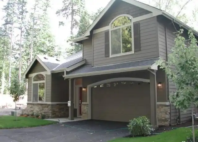 Property at 8219 SW Oleson Rd, Portland, OR, 97223, 4 beds, 2.5 baths, [object Object]