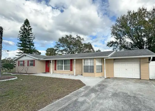 Property at 107 W North Branch Rd, Ruskin, FL, 33570, 3 beds, 2 baths, [object Object]