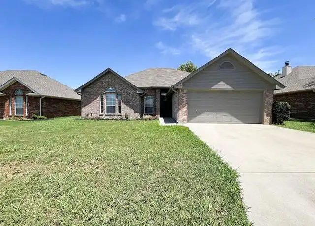 Property at 2005 Laney Dr, Sanger, TX, 76266, 3 beds, 2 baths, [object Object]