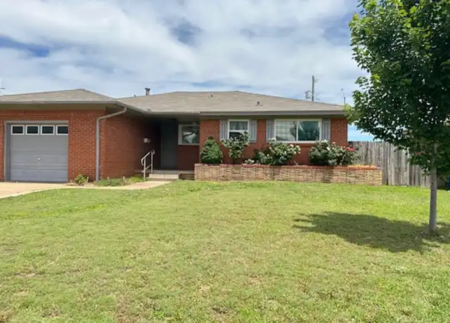 Property at 817 E Carroll Ln, Oklahoma City, OK, 73110, 3 beds, 2 baths, [object Object]