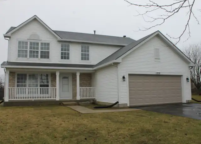 Property at 1253 E Essex Ct, Round Lake Beach, IL, 60073, 4 beds, 2.5 baths, [object Object]