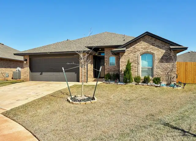Property at 18208 Sunny Stone Ct, Edmond, OK, 73012, 3 beds, 2 baths, [object Object]