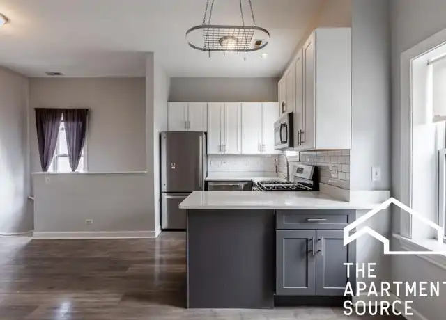 Property at 3216 W Augusta Blvd, Chicago, IL, 60651, 2 beds, 1 bath, [object Object]