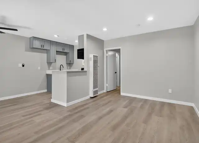 Property at 2300 E Commonwealth Ave Unit 04, Fullerton, CA, 92831, 1 bed, 1 bath, [object Object]