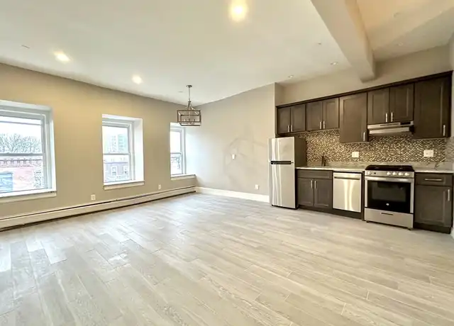 Property at 1150 Cambridge St Unit 3, Cambridge, MA, 02139, 1 bed, 1 bath, [object Object]