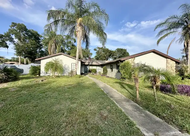 Property at 107 Maplewood Dr, Sanford, FL, 32771, 4 beds, 2 baths, [object Object]