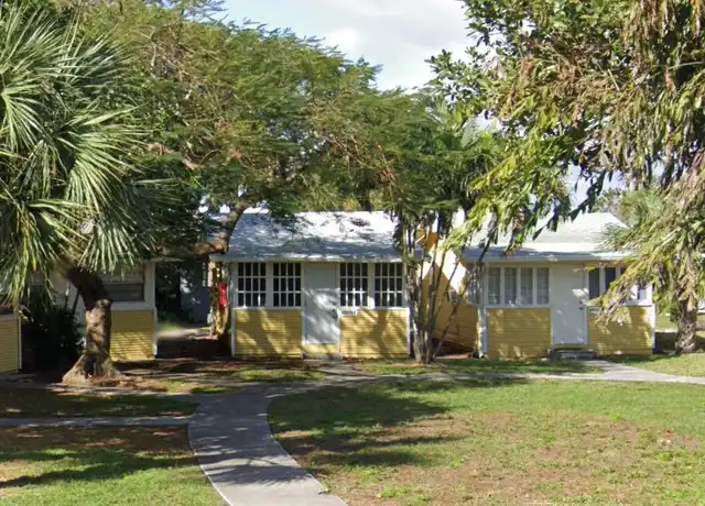 Property at 3723 Morton Ave Unit 3, West Palm Beach, FL, 33405, 2 beds, 1 bath, [object Object]
