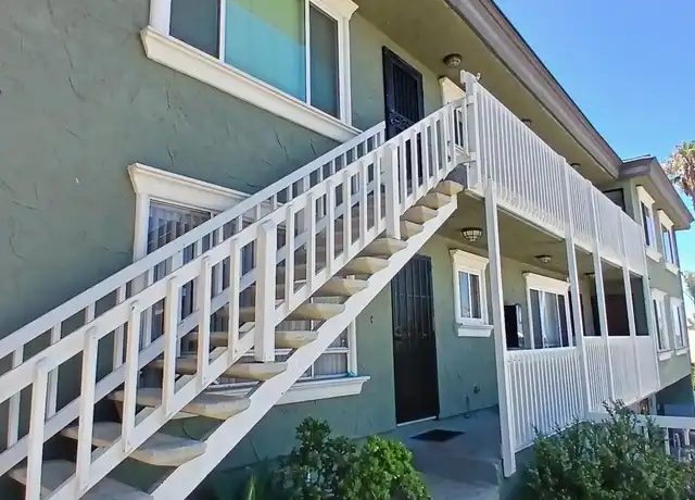 Property at 1641 Sunset Cliffs Blvd, San Diego, CA, 92107, 2 beds, 2 baths, [object Object]