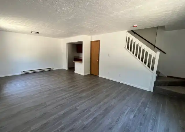 Property at 1881 S Arlington St, Akron, OH, 44306, 2 beds, 1 bath, [object Object]