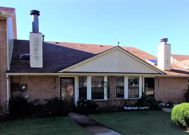 Property at 8910 Fairfield Greens Dr, Oklahoma City, OK, 73110, 2 beds, 2 baths, [object Object]