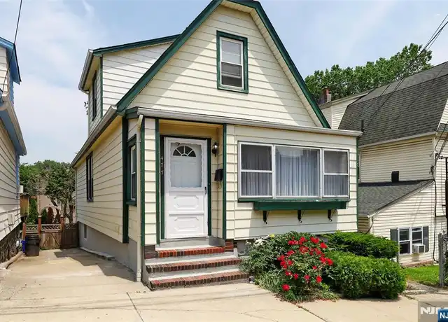 Property at 477 Summit Ave, Fort Lee, NJ, 07024, 3 beds, 2 baths, [object Object]