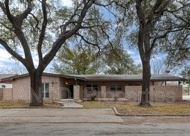 Property at 16 Larkwood Ln, Del Rio, TX, 78840, 3 beds, 2 baths, [object Object]