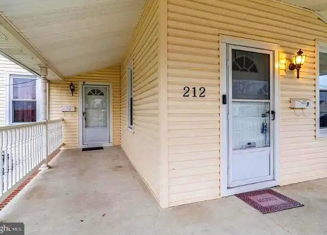 Property at 212 Chestnut St Unit B, Delran, NJ, 08075, 1 bed, 1 bath, [object Object]