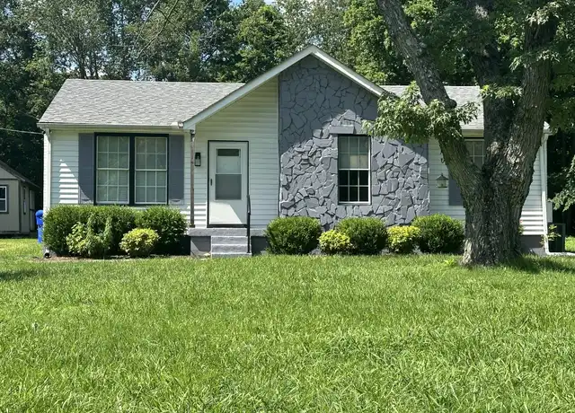 Property at 302 Donal Ter, White House, TN, 37188, 3 beds, 1.5 baths, [object Object]