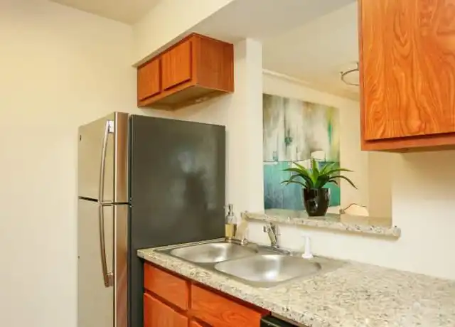 Property at 1701 Upland Dr Unit 3130, Houston, TX, 77043, 3 beds, 2 baths, [object Object]