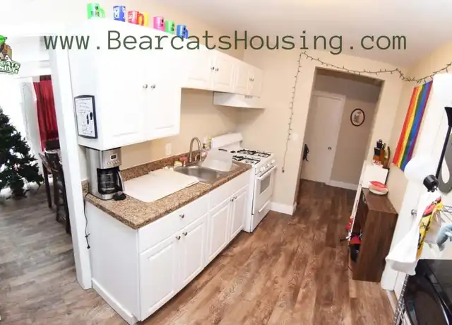 Property at 66 Front St Unit 1, Binghamton, NY, 13905, 9 beds, 4 baths, [object Object]