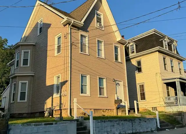 Property at 47 Hopkins St Unit 1, Woodbury, NJ, 08096, 2 beds, 1 bath, [object Object]