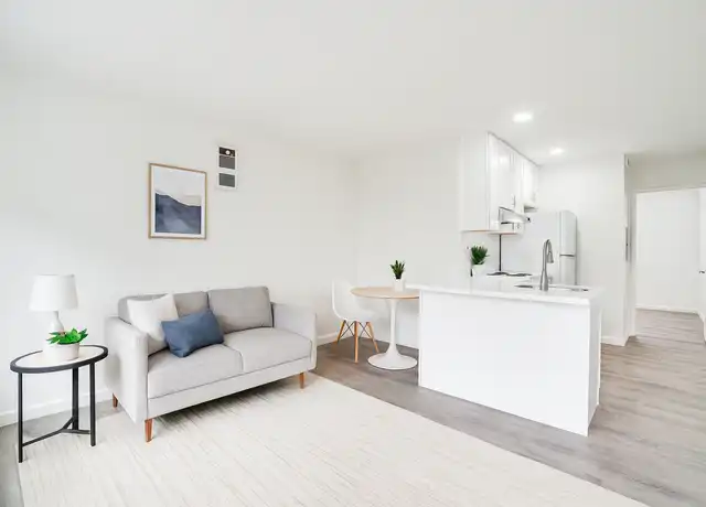 Property at 4563 38th St Unit 9, San Diego, CA, 92116, 1 bed, 1 bath, [object Object]