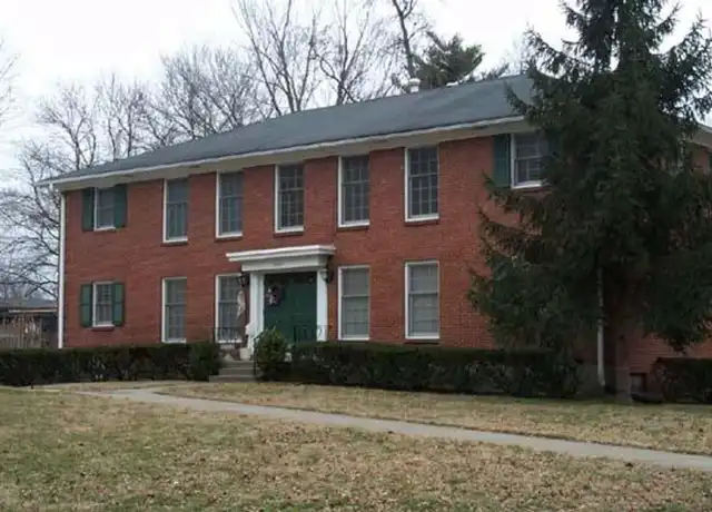 Property at 2210 Steier Ln Unit 2212-1STE, Louisville, KY, 40218, 2 beds, 1 bath, [object Object]