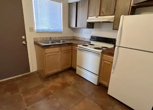 Property at 306 W Lee St, Tucson, AZ, 85705, 2 beds, 1 bath, [object Object]