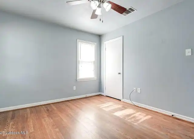 Property at 2609 33rd St, Lubbock, TX, 79410, 3 beds, 1.5 baths, [object Object]