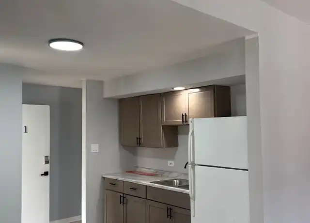 Property at 51 Detroit St Unit 1, Hammond, IN, 46320, 1 bed, 1 bath, [object Object]