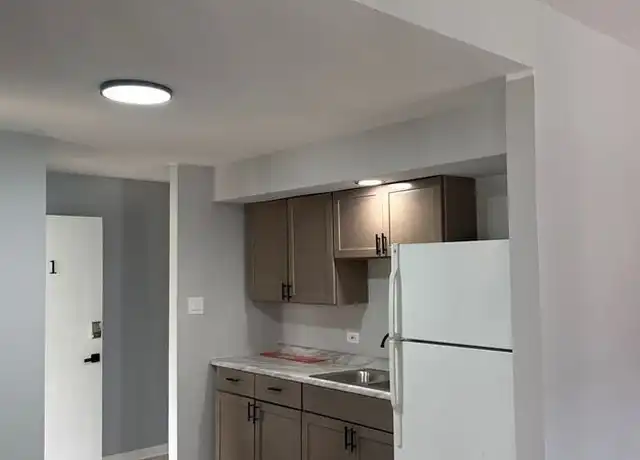 Property at 51 Detroit St Unit 1, Hammond, IN, 46320, 1 bed, 1 bath, [object Object]