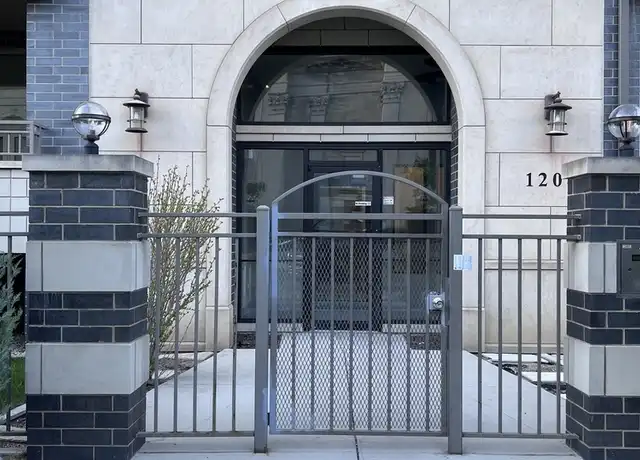 Property at 1208 E 64th St Unit 2A, Chicago, IL, 60637, 3 beds, 2 baths, [object Object]