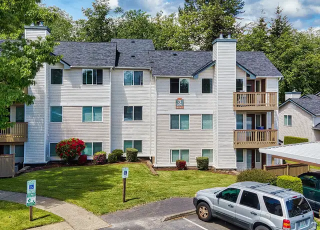 Photo of 8601 26th St W, University Place, WA 98466