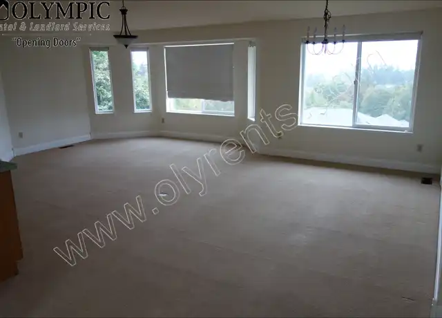Property at 812 Rowell St, Steilacoom, WA, 98388, 4 beds, 3 baths, [object Object]