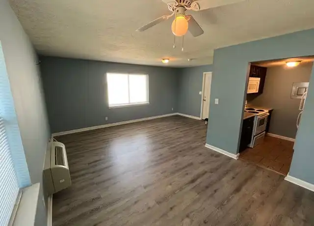 Property at 411 Iowa Ave Unit 10, Louisville, KY, 40208, 1 bed, 1 bath, [object Object]