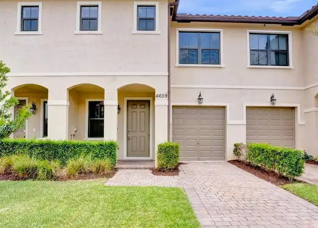 Property at 4659 Silver Saw Ln, Lake Worth, FL, 33463, 2 beds, 3 baths, [object Object]