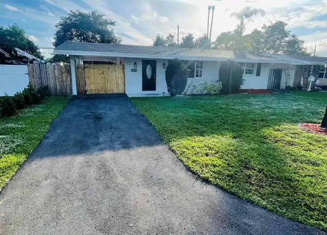 Property at 1161 NW 78th Ave, Pembroke Pines, FL, 33024, 2 beds, 1 bath, [object Object]