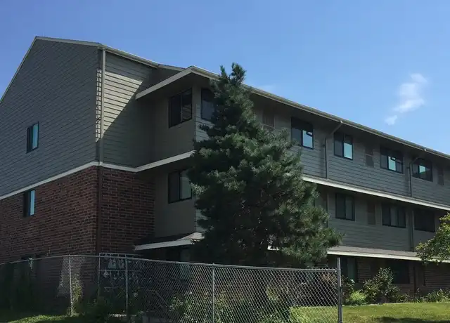 Property at 737 N 22nd St Unit 101, Lincoln, NE, 68503, 1 bed, 1 bath, [object Object]