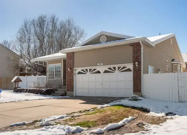 Property at 747 W 1580 N, Clearfield, UT, 84015, 7 beds, 3 baths, [object Object]