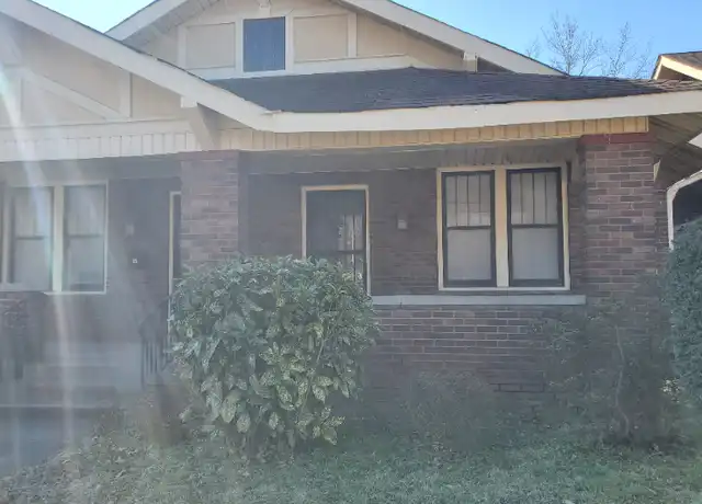 Property at 246 Airways Blvd, Jackson, TN, 38301, 3 beds, 3 baths, [object Object]