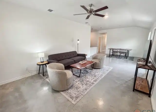 Property at 109 Wind Ridge Dr Unit 2, Copperas Cove, TX, 76522, 3 beds, 2 baths, [object Object]