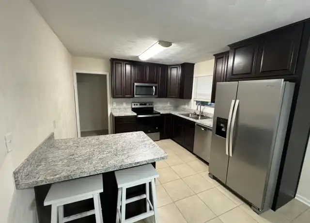 Property at 4717 Holladay Rd, Virginia Beach, VA, 23455, 3 beds, 2 baths, [object Object]