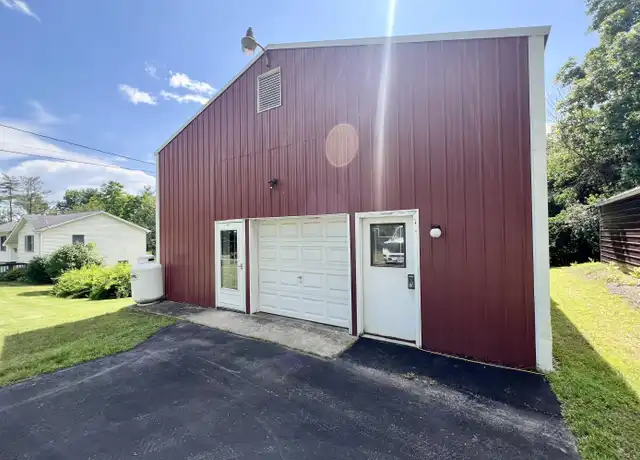 Property at 47 Tower Rd, New Baltimore, NY, 12124, 1 bed, 1 bath, [object Object]