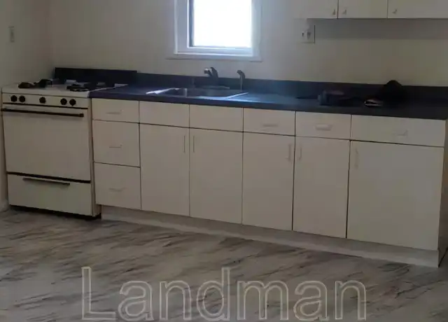 Property at 311 Highland Ave, Pitcairn, PA, 15140, 4 beds, 1 bath, [object Object]