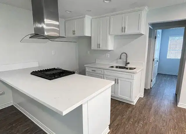 Property at Stonehill Apartments - 13625 Mar Vista St, Whittier, CA, 90602, 1 bed, 1 bath, [object Object]
