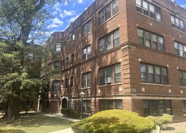 Property at 104 Lincoln Ave Unit 3W, Riverside, IL, 60546, 1 bed, 1 bath, [object Object]