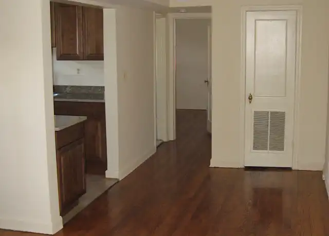 Property at 1519 N Lancaster St Unit 1, Arlington, VA, 22205, 1 bed, 1 bath, [object Object]