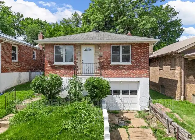 Property at 4766 Hamburg Ave, Saint Louis, MO, 63123, 2 beds, 1 bath, [object Object]