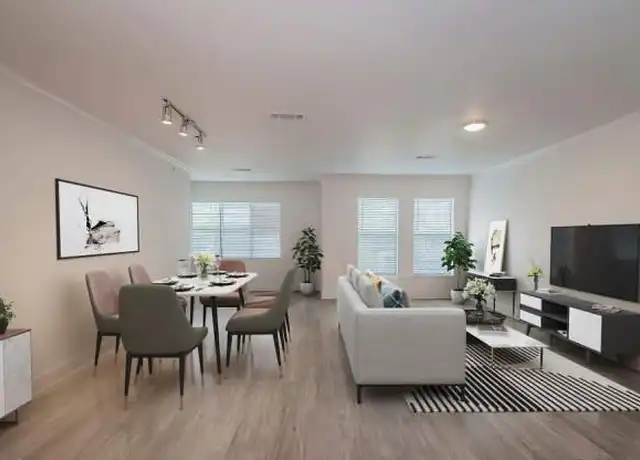 Property at 2707 N Fitzhugh Ave Unit 112, Dallas, TX, 75204, 1 bed, 1 bath, [object Object]
