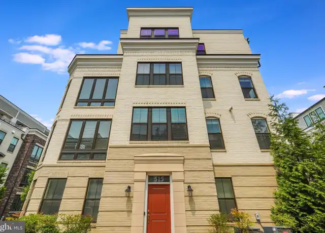 Property at 515 Halliard Ln #398, Oxon Hill, MD, 20745, 4 beds, 4.5 baths, [object Object]