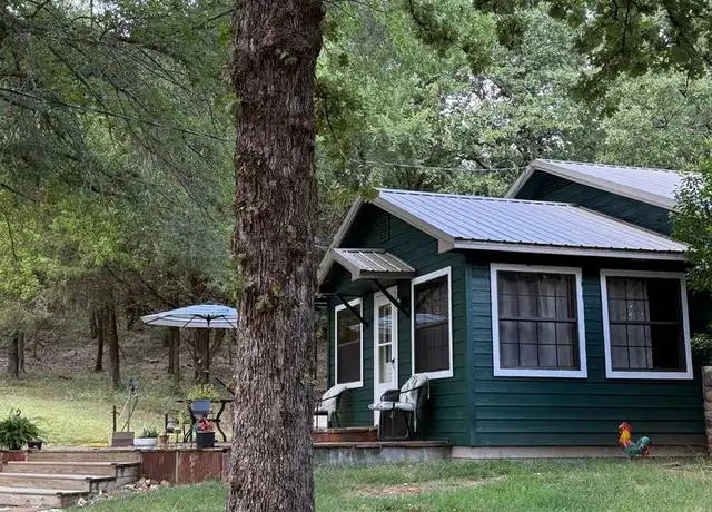 Property at 3192 Savage Hwy, Hartshorne, OK, 74547, 2 beds, 2 baths, [object Object]