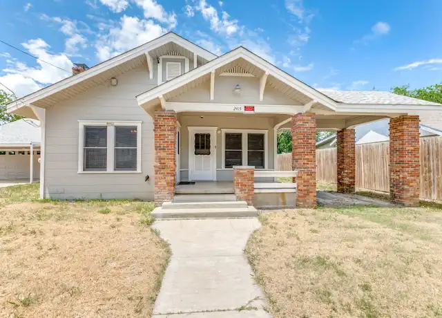 Property at 2415 W Wildwood Dr, San Antonio, TX, 78201, 3 beds, 2 baths, [object Object]