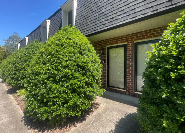 Property at 345 8th Avenue Dr NW, Hickory, NC, 28601, 2 beds, 1.5 baths, [object Object]
