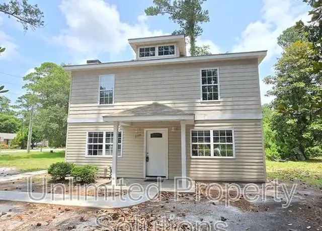 Property at 3909 Wilshire Blvd, Wilmington, NC, 28403, 4 beds, 2.5 baths, [object Object]